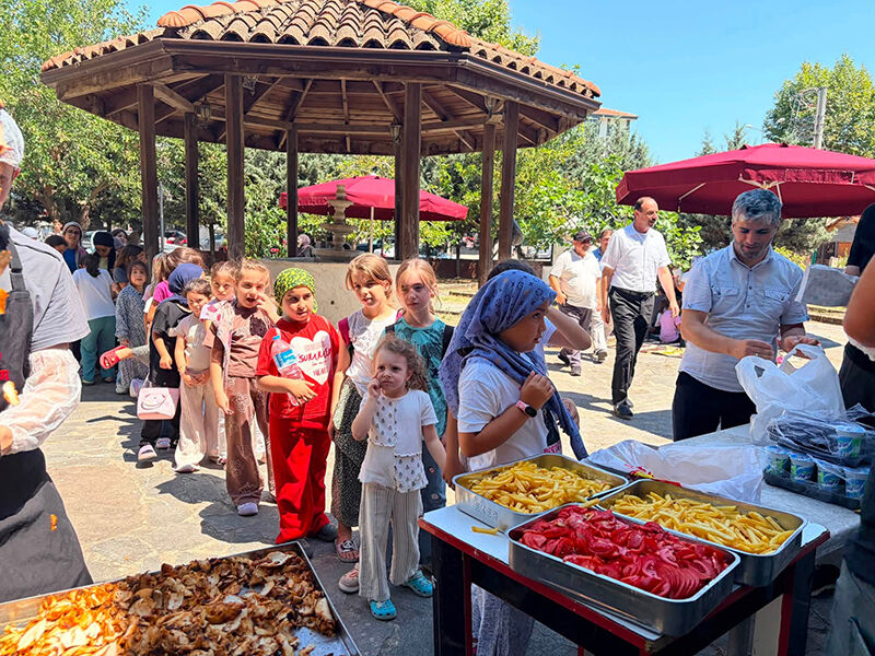 Karasu Yaz Kuran Kursu Öğrencilerine Döner Sürprizi 11