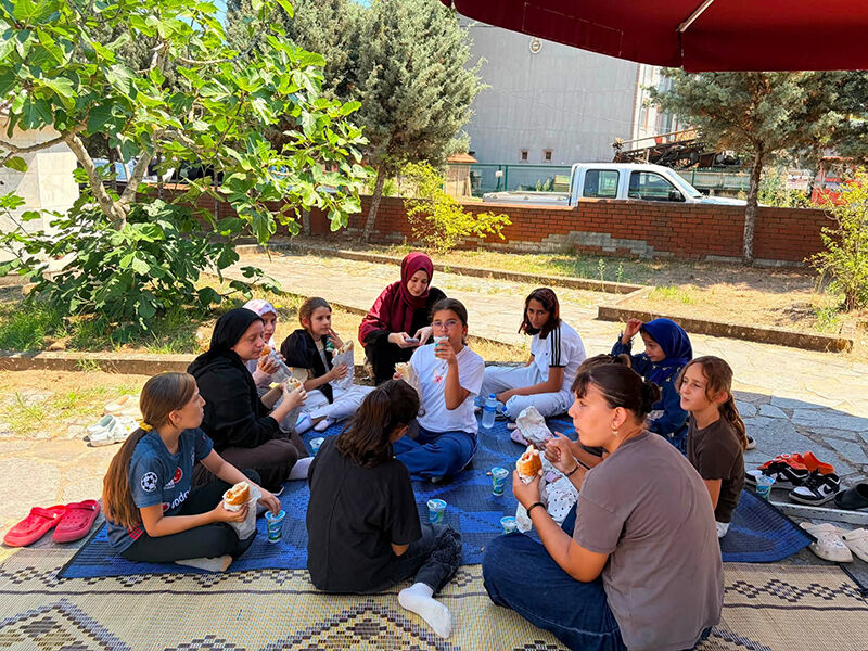 Karasu Yaz Kuran Kursu Öğrencilerine Döner Sürprizi 13