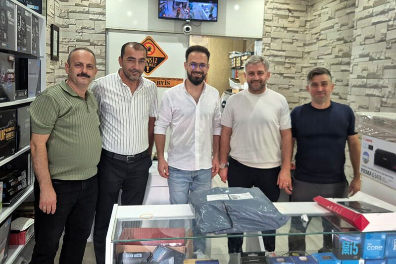 Saadet Partisi Karasu Ilçe Teşkilatı Teknoloji Esnafı Ziyaret 7